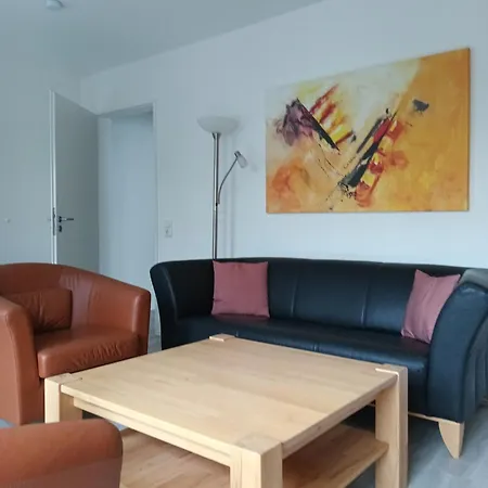 Voll Ausgestattete 3-zimmerwohnung Mit Tg Stellplatz * Kassel