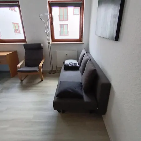 Voll Ausgestattete 3-zimmerwohnung Mit Tg Stellplatz Apartment Kassel